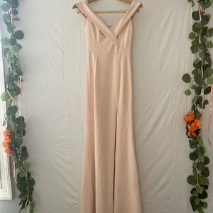 Formal light pink long dress with slit